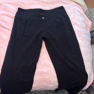 Low/Mid Rise Lululemon Yoga Pants